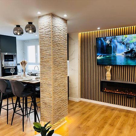 La Plaza Del Pilar Apartman Zaragoza Kültér fotó